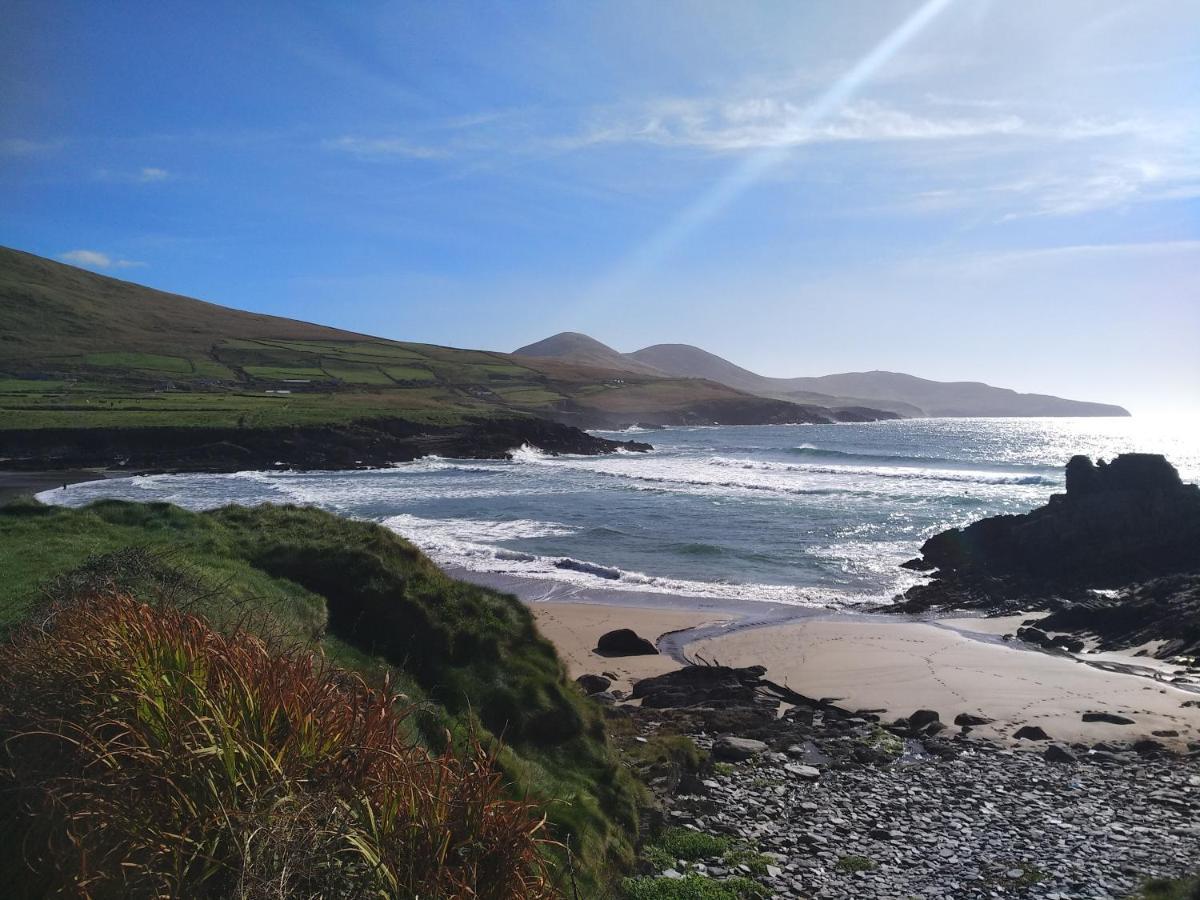 The Ferry Boat Hotel Portmagee Bagian luar foto