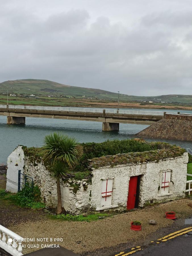 The Ferry Boat Hotel Portmagee Bagian luar foto